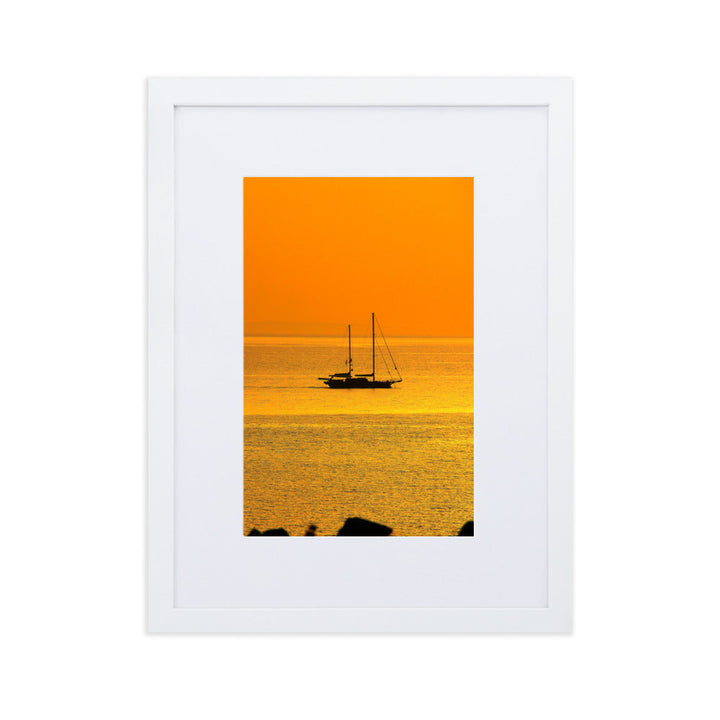 Poster mit Passepartout - a ship on golden sea Weiß / 30×40 cm artlia