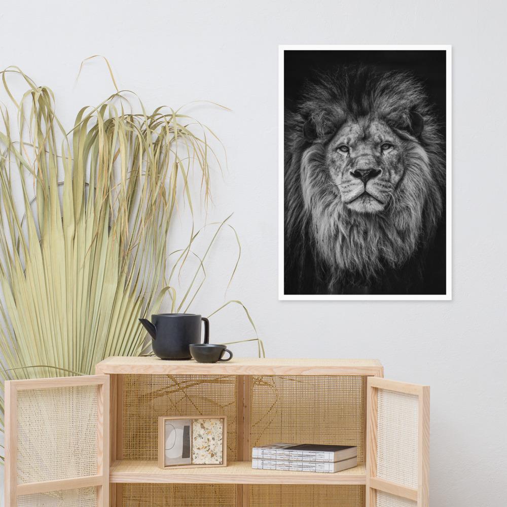 Loewe Lion - Poster im Rahmen artlia artlia