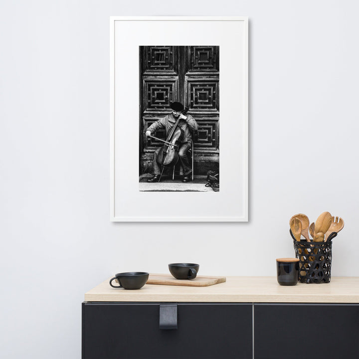 Poster mit Passepartout - A Cellist on the Street Kuratoren von artlia artlia