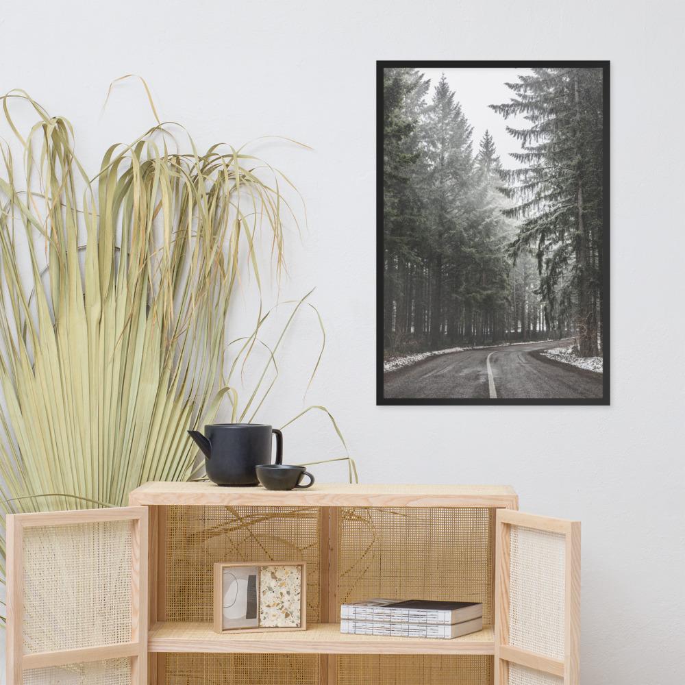 Snow Landscape 6 - Poster im Rahmen Kuratoren von artlia artlia