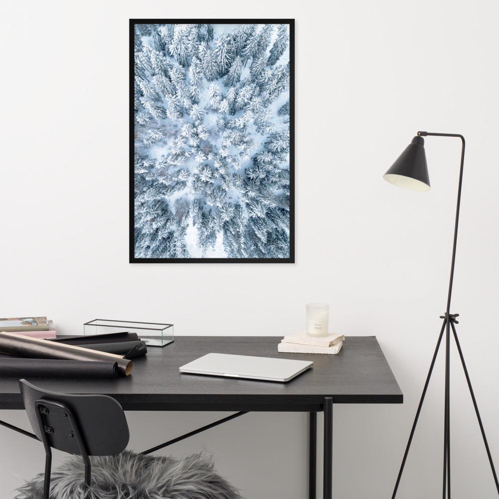 Snow Landscape 7 - Poster im Rahmen Kuratoren von artlia artlia